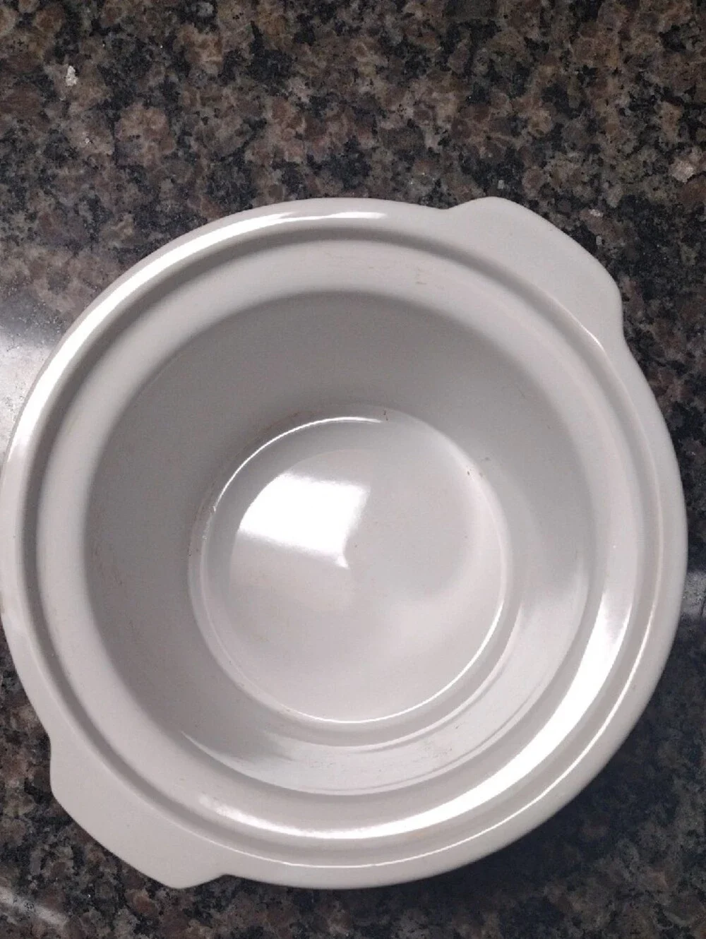 Toastmaster White Slow Cooker with Glass Lid 1.5-2 Qt